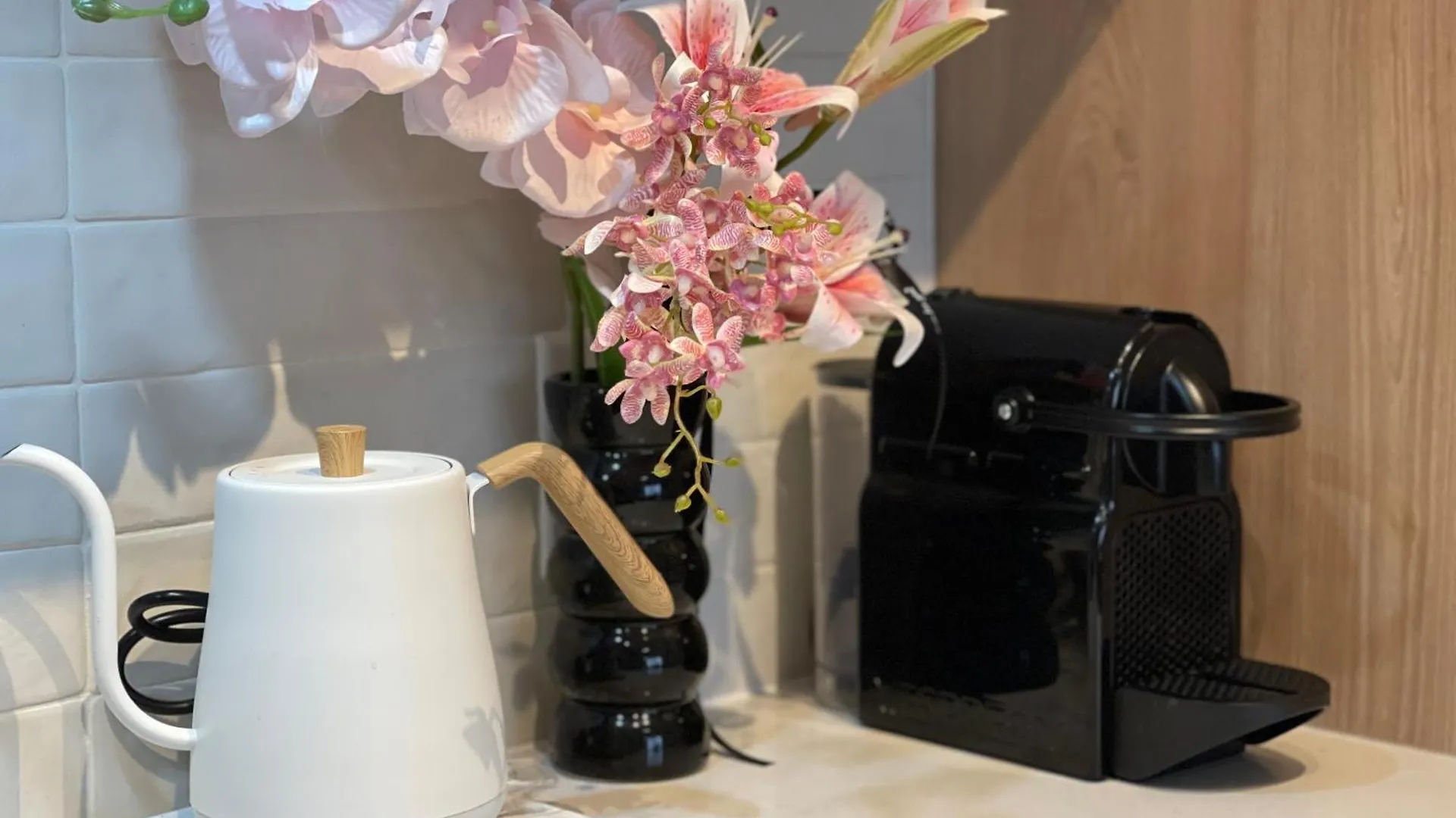 Aparthotel Deluxe Penthouse Two Bedrooms Suites Skyline Cn Tower Lakeview Dt Toronto Infivilla