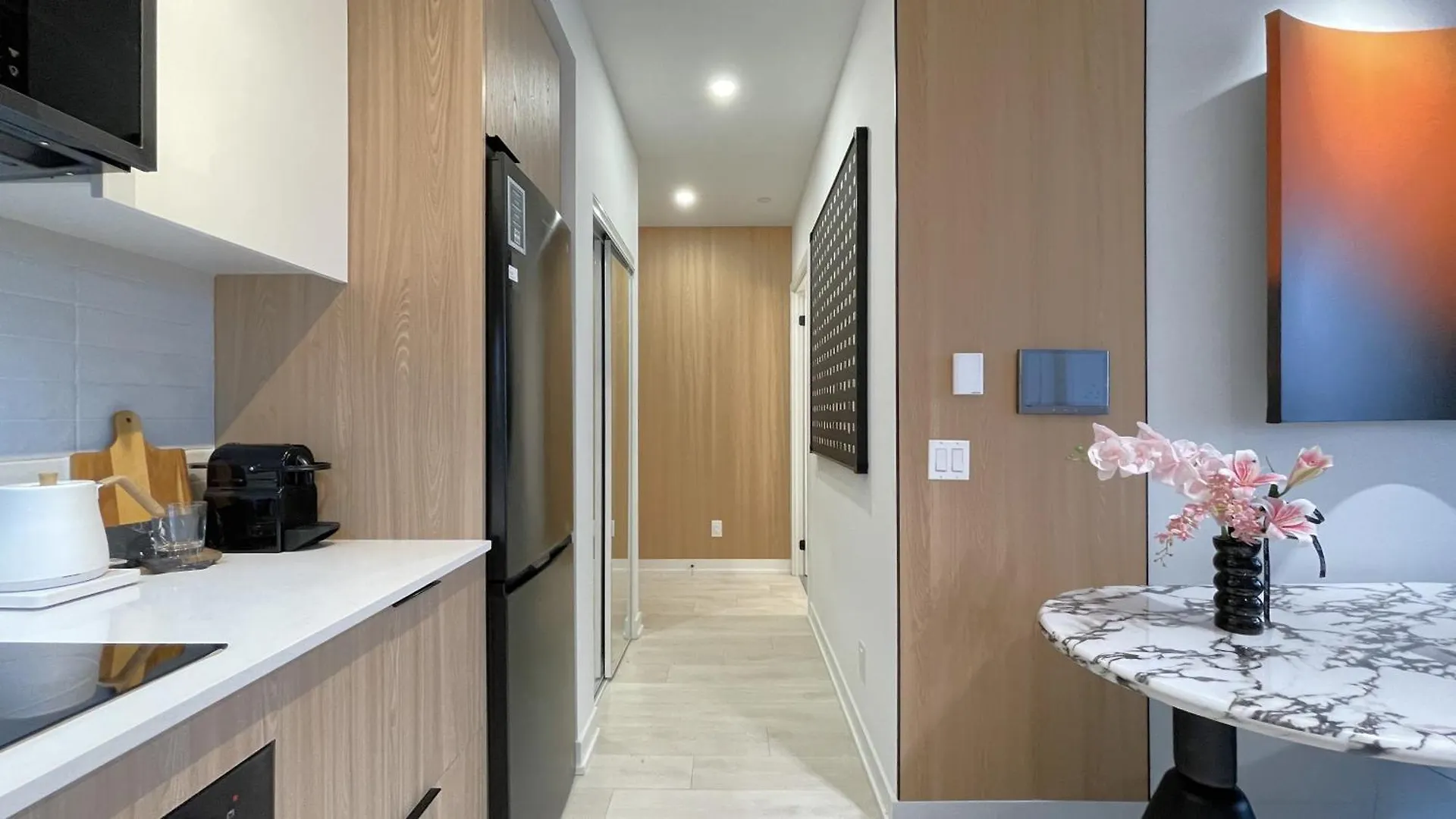 Aparthotel Deluxe Penthouse Two Bedrooms Suites Skyline Cn Tower Lakeview Dt Toronto Infivilla