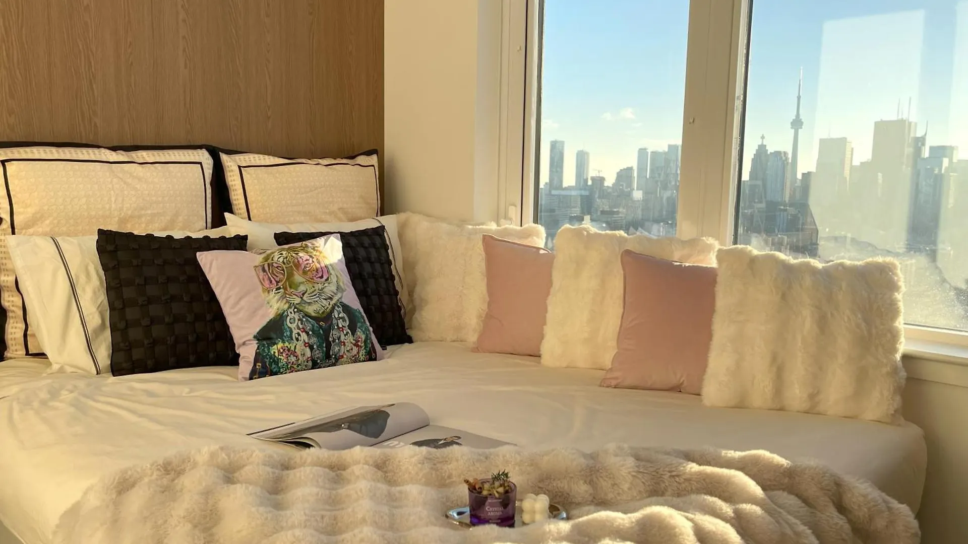 Deluxe Penthouse Two Bedrooms Suites Skyline Cn Tower Lakeview Dt Toronto Infivilla 0*,