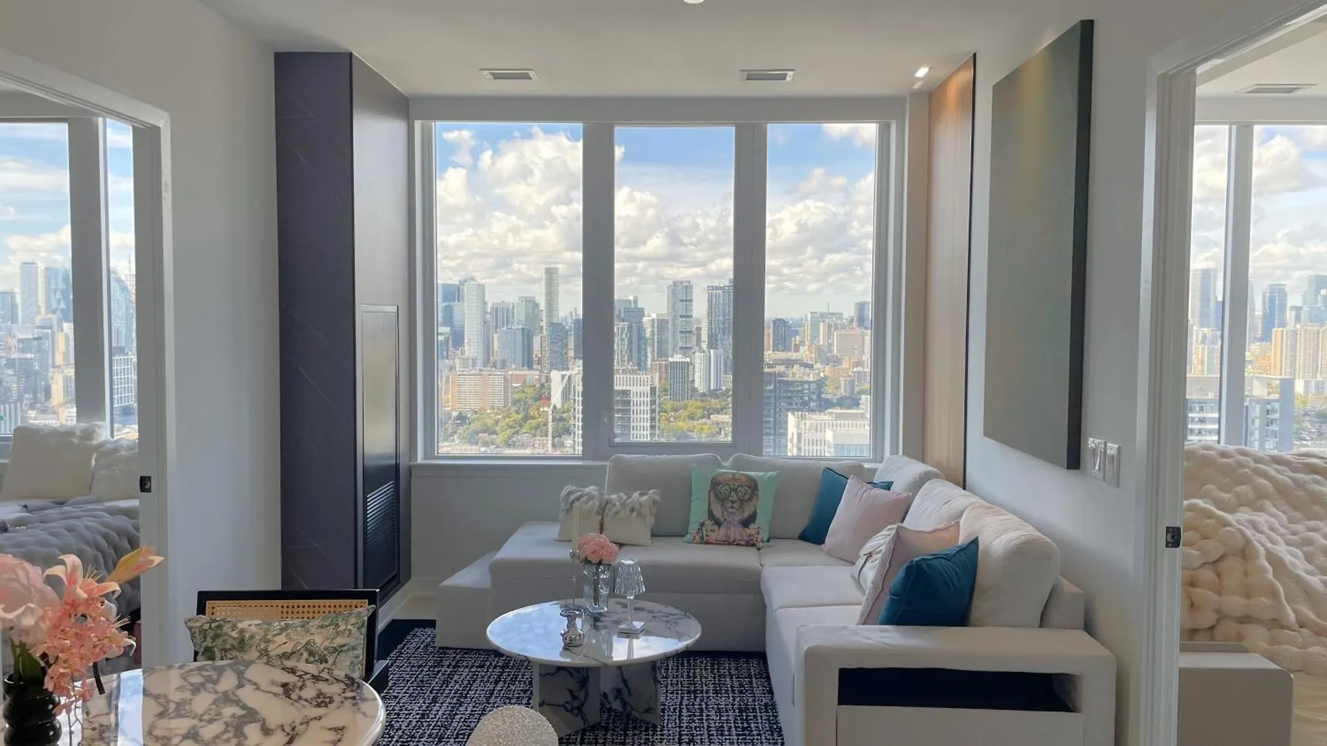 Deluxe Penthouse Two Bedrooms Suites Skyline Cn Tower Lakeview Dt Toronto Infivilla Appart hôtel